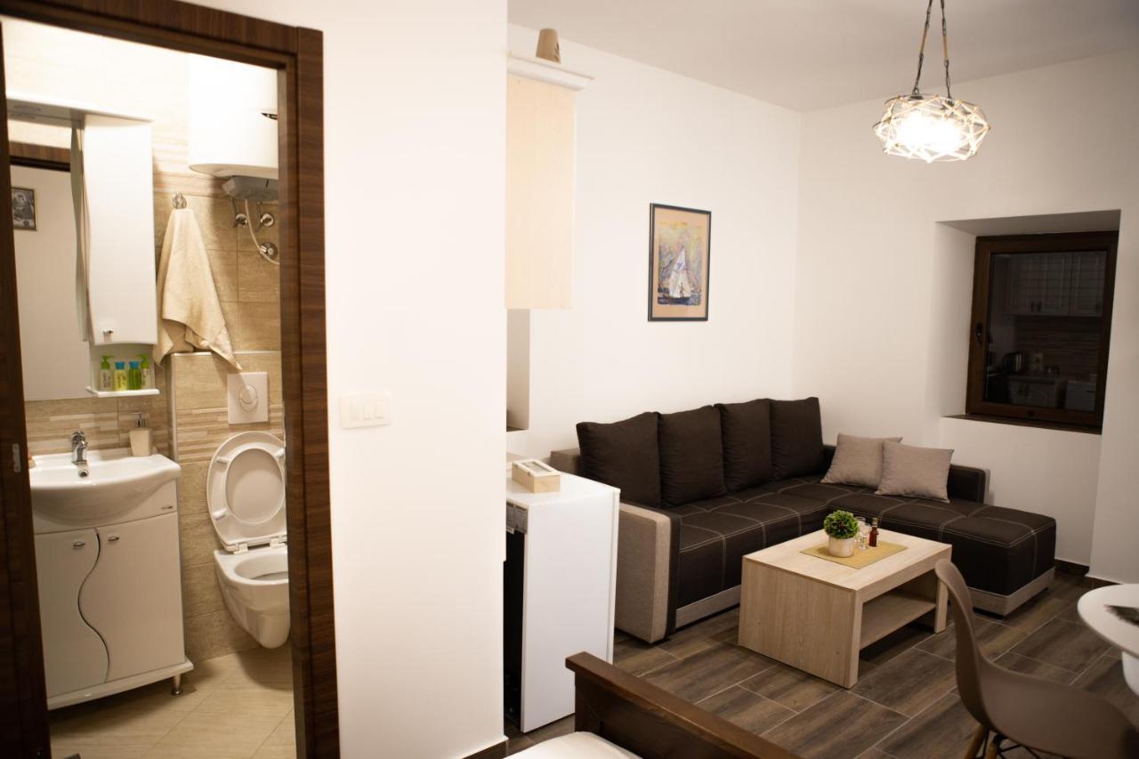 Aleksa Guest House Cetinje Exterior photo